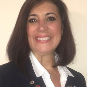 Meet your Posher, Rosa